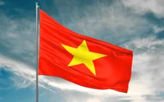 Trao tặng 3.000 lá cờ Tổ quốc cho ngư dân