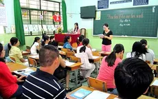 Nóng trong tuần: Bức xúc lạm thu đầu năm học