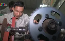 Anh nông dân sáng chế máy nông nghiệp đa năng