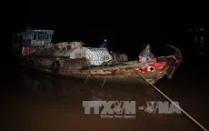 Cà Mau: Va chạm trên sông Gành Hào, ghe chở cát 17 tấn bị chìm