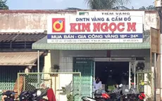 Hai đối tượng táo tợn cướp tiệm vàng ở Long An