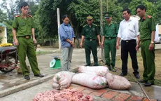 Bắt vụ vận chuyển 200kg mỡ thối tại Hà Tĩnh