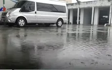 Mưa trái mùa như trút nước ở TP.HCM và các tỉnh miền Tây