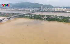 Lũ lụt nghiêm trọng ở Trung Quốc, hơn 38.000 ngôi nhà bị đổ sập