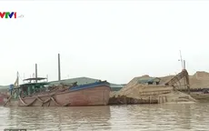 Tạm dừng nạo vét luồng trên sông Cầu