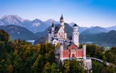 Lâu đài Neuschwanstein - Câu chuyện thần tiên ngoài đời thực