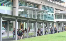 Người dân Singapore thích... đi bộ