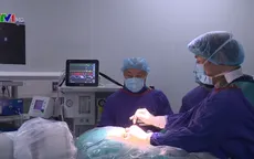 Lần đầu ứng dụng thành công nội soi thoát vị đĩa đệm cột sống cổ lối trước