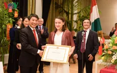 Nữ sinh gốc Việt đoạt giải Nhất cuộc thi Toán tại Hungary
