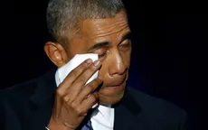 VIDEO: Tổng thống Obama rơi nước mắt cám ơn vợ trong bài phát biểu cuối cùng