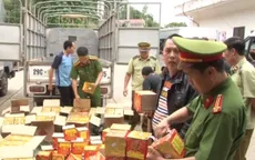 Lạng Sơn: Thu giữ gần 700kg pháo nổ, lái xe bỏ trốn