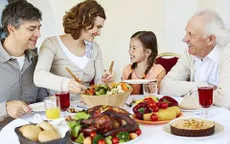 Mẹo ăn mà không lo tăng cân trong ngày nghỉ lễ Tết