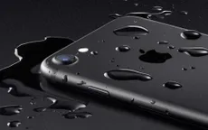 Điểm danh những smartphone chống nước tốt nhất cho mùa du lịch