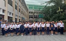 Hàng ngàn học trò nghẹn ngào tiễn biệt thầy hiệu trưởng đột ngột qua đời