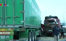 Tai nạn giao thông gây ách tắc Quốc lộ 1 đoạn qua Phú Yên
