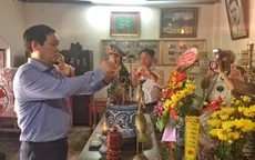 Phó Thủ tướng Vương Đình Huệ dâng hương tưởng niệm đồng chí Phan Đăng Lưu