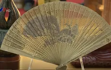 Quạt trầm hương mang văn hóa Việt Nam đến với thế giới