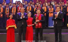 Trao Giải thưởng Sao Đỏ 2017 cho 10 doanh nhân trẻ tiêu biểu