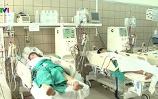 Những sinh viên ngộ độc methanol đã được giải độc