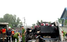 Va chạm giữa hai xe khách, 6 người chết, 10 người bị thương