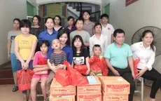 Thanh niên VTV thăm và tặng quà cho trẻ em thiệt thòi