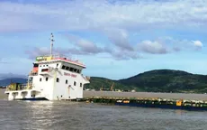 Yêu cầu khẩn trương trục vớt tàu hàng bị chìm ở Bình Định