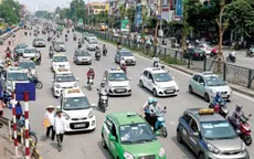 Dịch vụ vận tải kiềm chế giá khi xăng tăng