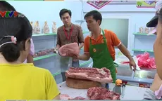 Người tiêu dùng phấn khởi với việc bán thịt lợn đồng giá