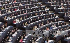EU miễn thị thực ngắn hạn cho công dân Ukraine