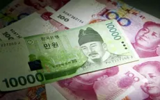 Hàn Quốc, Trung Quốc gia hạn thỏa thuận hoán đổi tiền tệ