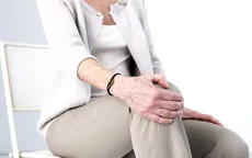 Đau khớp gối có nguy hiểm và điều trị thế nào?