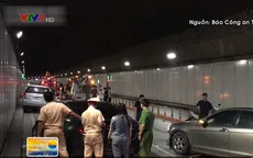 Tai nạn xe hơi ở hầm sông Sài Gòn, 3 phương tiện hư hỏng nặng