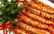 Khó quên hương vị tôm nướng muối ớt miền Tây