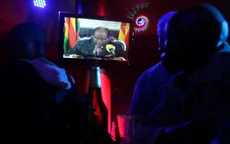 Tổng thống Zimbabwe không từ chức