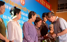 Bí thư Thành ủy TP.HCM dự Ngày hội đại đoàn kết của khu phố