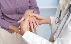 Không ngờ bệnh phong tê thấp lại gây biến chứng nguy hiểm này