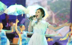 Sao Mai Bạch Trà tham gia chương trình Quảng Bình trong câu hát