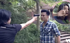 Tập 37 phim Người phán xử: Không chỉ đứng trước họng súng của "Mặt sắt", Lê Thành còn bị A Lý dí súng vào đầu đe dọa