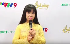 Ca sĩ Ánh Tuyết bất ngờ bật khóc ở hậu trường Sol Vàng