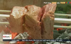 Cay cay hấp dẫn với thịt bò nướng sa tế thơm lừng