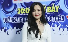 Vy Oanh khoe dáng quyến rũ ở hậu trường Âm nhạc và Bước nhảy