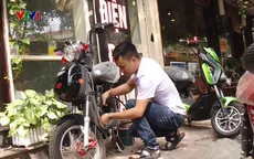 Ẩn họa tai nạn giao thông khi sử dụng xe đạp điện kích tốc