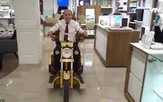 Chiếc xe scooter đắt nhất thế giới dát vàng 24 carat