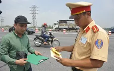 Không tăng mức xử phạt giao thông từ 1/8/2017