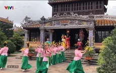Đào, mai tương ngộ - Từ câu chuyện lịch sử về vua Quang Trung đến hình ảnh mùa Xuân thống nhất Bắc, Nam