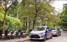 Hà Nội - các hãng taxi truyền thống hợp sức đấu với xe công nghệ