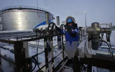 Các nước trong và ngoài OPEC tăng sản lượng khai thác dầu