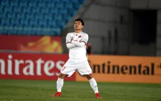 Văn Thanh sang Hàn Quốc điều trị chấn thương