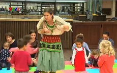 Anh mở lớp cảm thụ Opera dành cho trẻ nhỏ