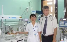 Bác sĩ Mỹ và đóng góp cho hồi sức sơ sinh Việt Nam